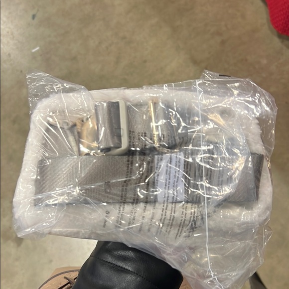 Lululemon Cream Fleece Pouch - Picture 2 of 2